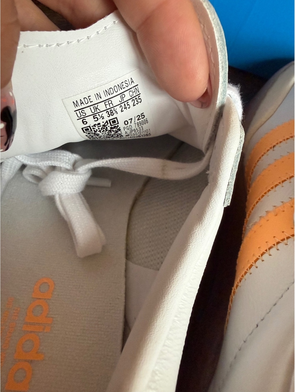 Adidas Samba Retro Women’s Sneakers White and Orange - Picture 10 of 11